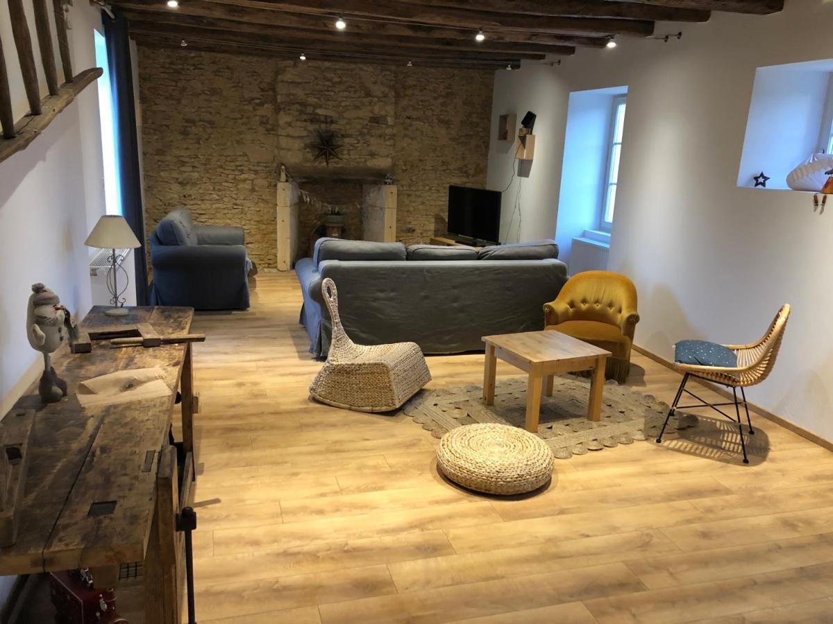 Chez Renou Et Prosperou Maison Typique Du Sarladait Saint-Genies Luaran gambar