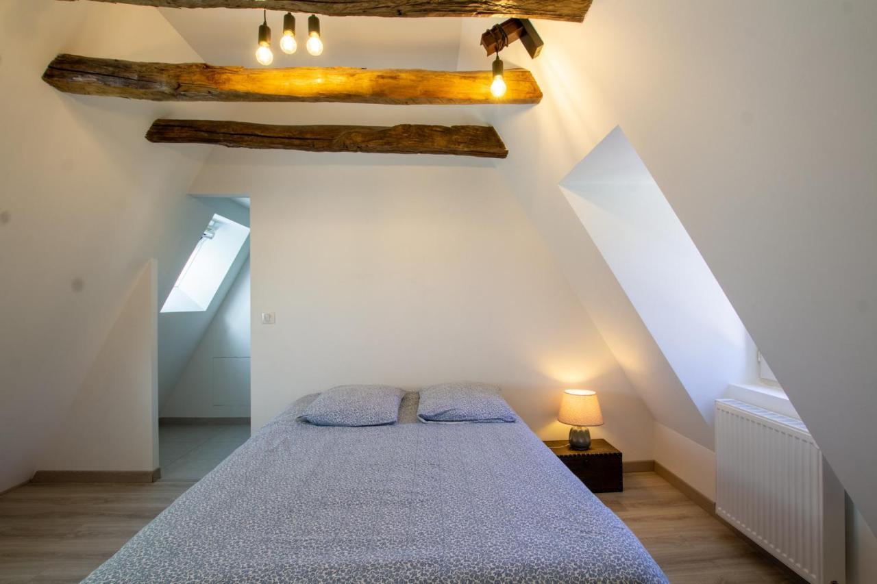 Chez Renou Et Prosperou Maison Typique Du Sarladait Saint-Genies Luaran gambar