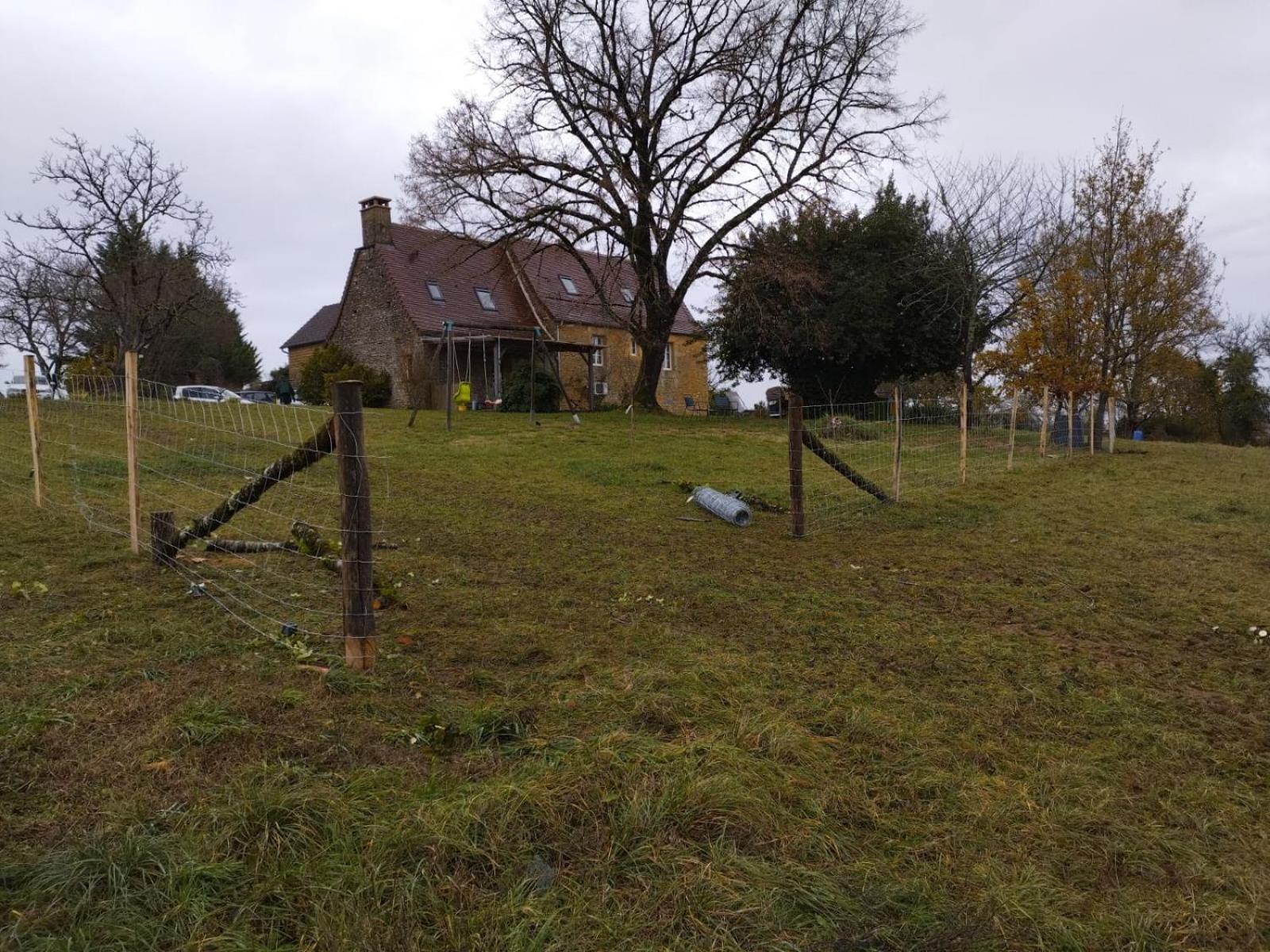 Chez Renou Et Prosperou Maison Typique Du Sarladait Saint-Genies Luaran gambar